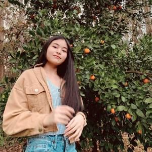 Meet your Posher, Janelle